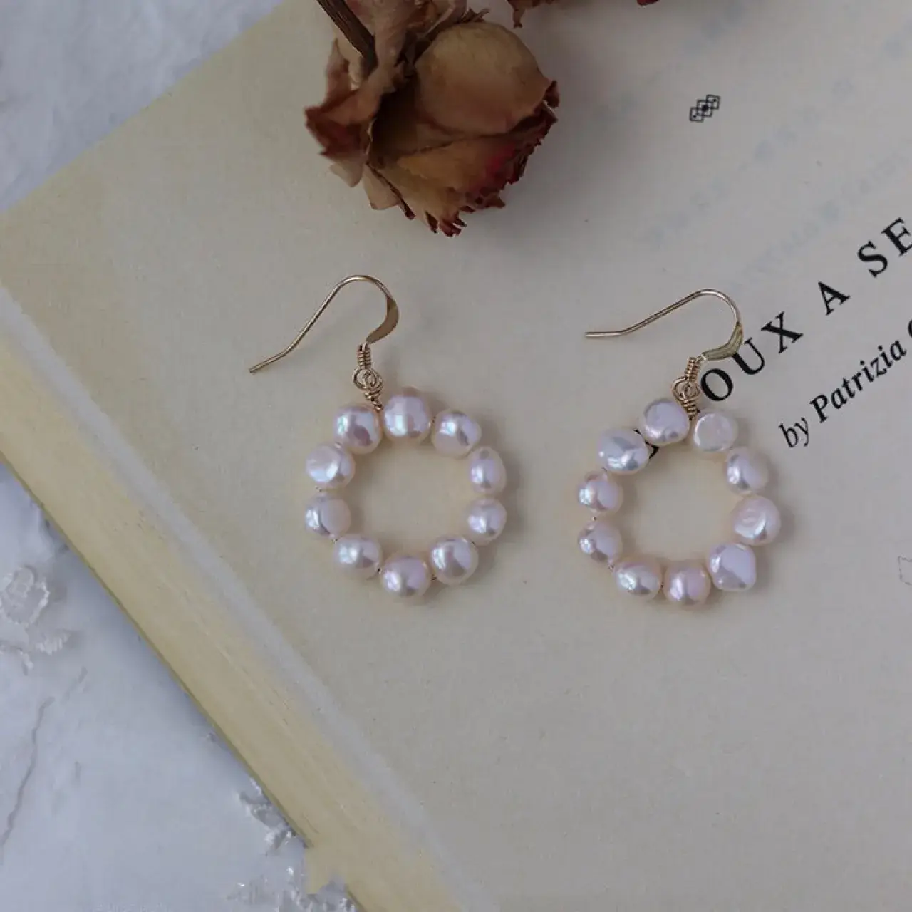 Natural Pearl Ear Rings Set Gold All Match — feature 9