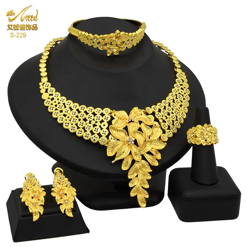 Dubai 24K Gold Jewelry African Bridal Jewelry Set Saudi Ladies Necklace Bracelet Earrings Ring Four-Piece Set