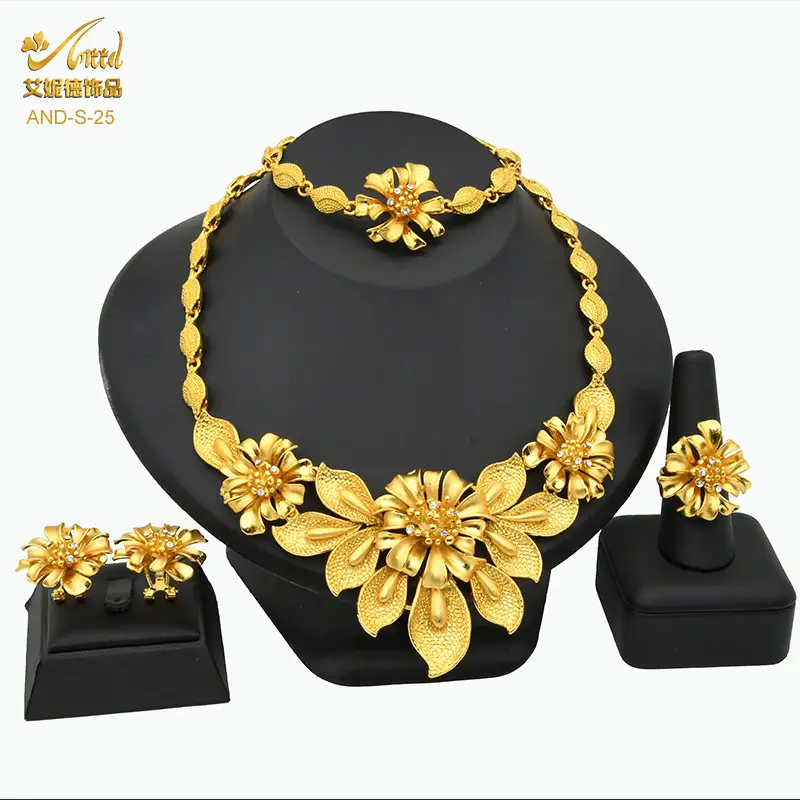S-25 (Rhinestone Gold Set)