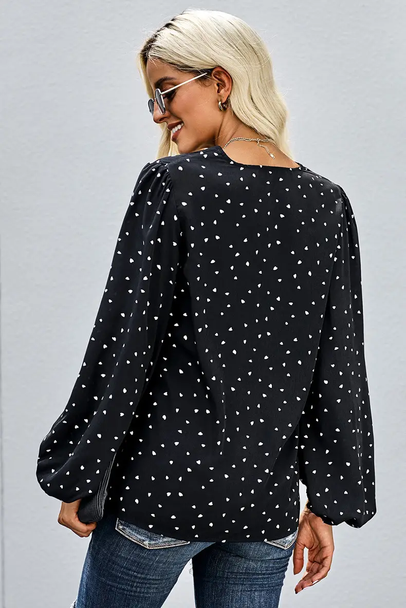 V-Neck Polka Dot Long Sleeve T-Shirt Black — feature 7