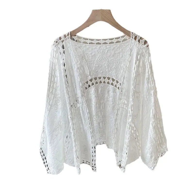 Women's Cross-Country Lace Crossbody Cardigan with 7-Piece Sleeve - Image 10