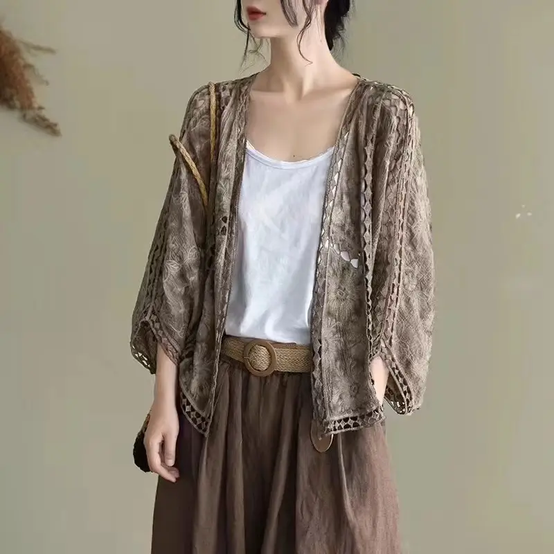 Women's Cross-Country Lace Crossbody Cardigan with 7-Piece Sleeve - Image 4