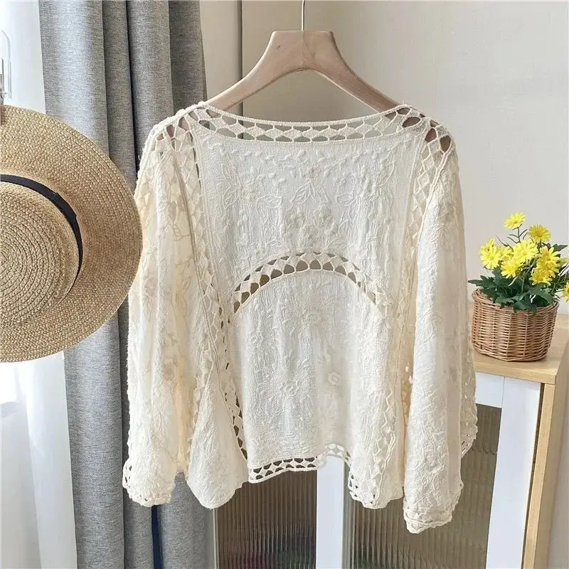 Women's Cross-Country Lace Crossbody Cardigan with 7-Piece Sleeve - Image 2