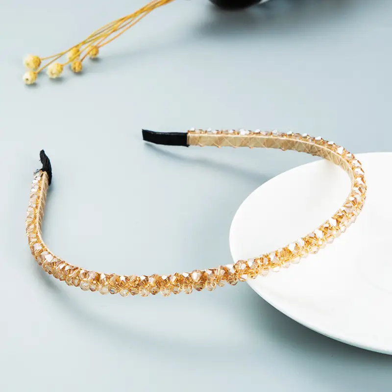 Elegant Crystal Pressure Head Buckle Hair Band for Women - Image 3