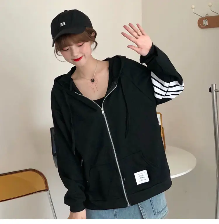 2024 Men's Black Zipper Hoodie with Stripes — feature 14