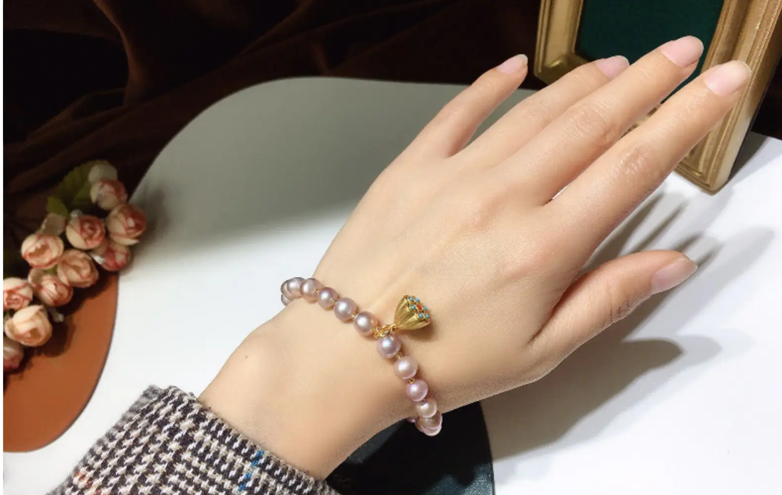 Pink & Purple Freshwater Pearl Bracelet 7mm — feature 4