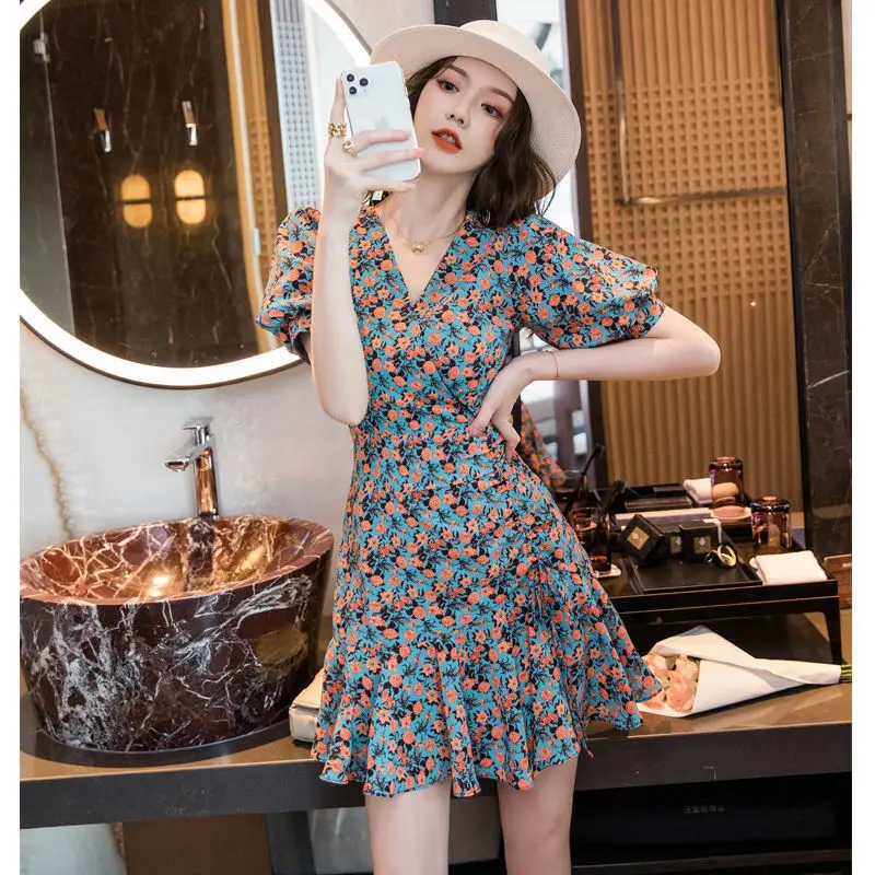Waist-Cinching Floral Dress for Women Spring Summer - Image 4