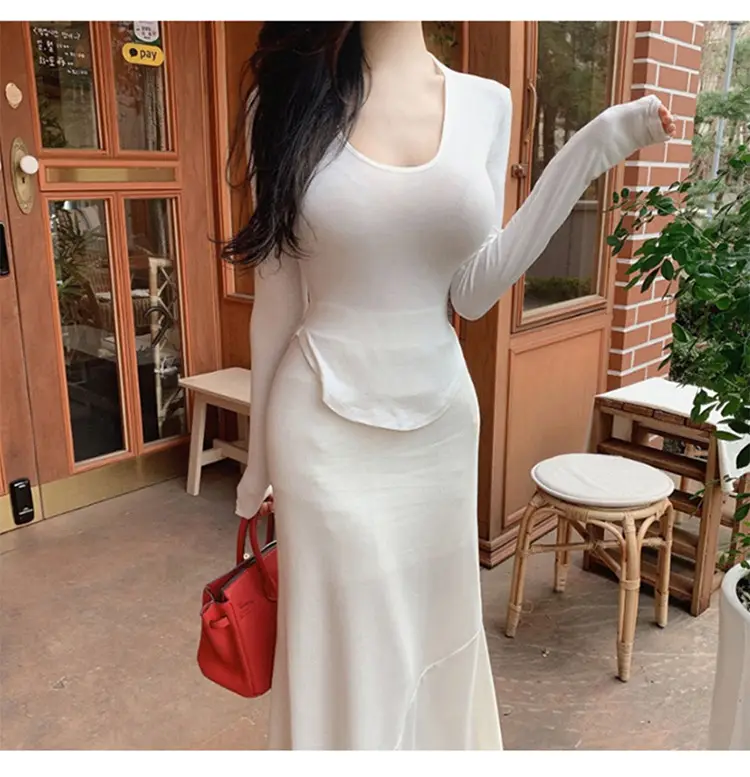 Women's Low Cut Long Sleeve T-Shirt Cream Big Curved Hem — feature 11