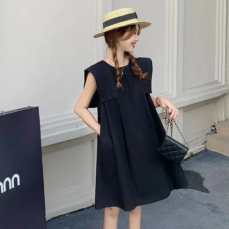 Women's Black Sleeveless A-Line Dress 2024 — feature 10