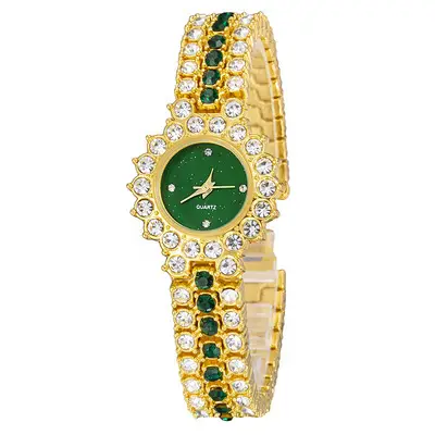 Women's Full Diamond Bracelet Watch Red Dial Korean Style - Image 5
