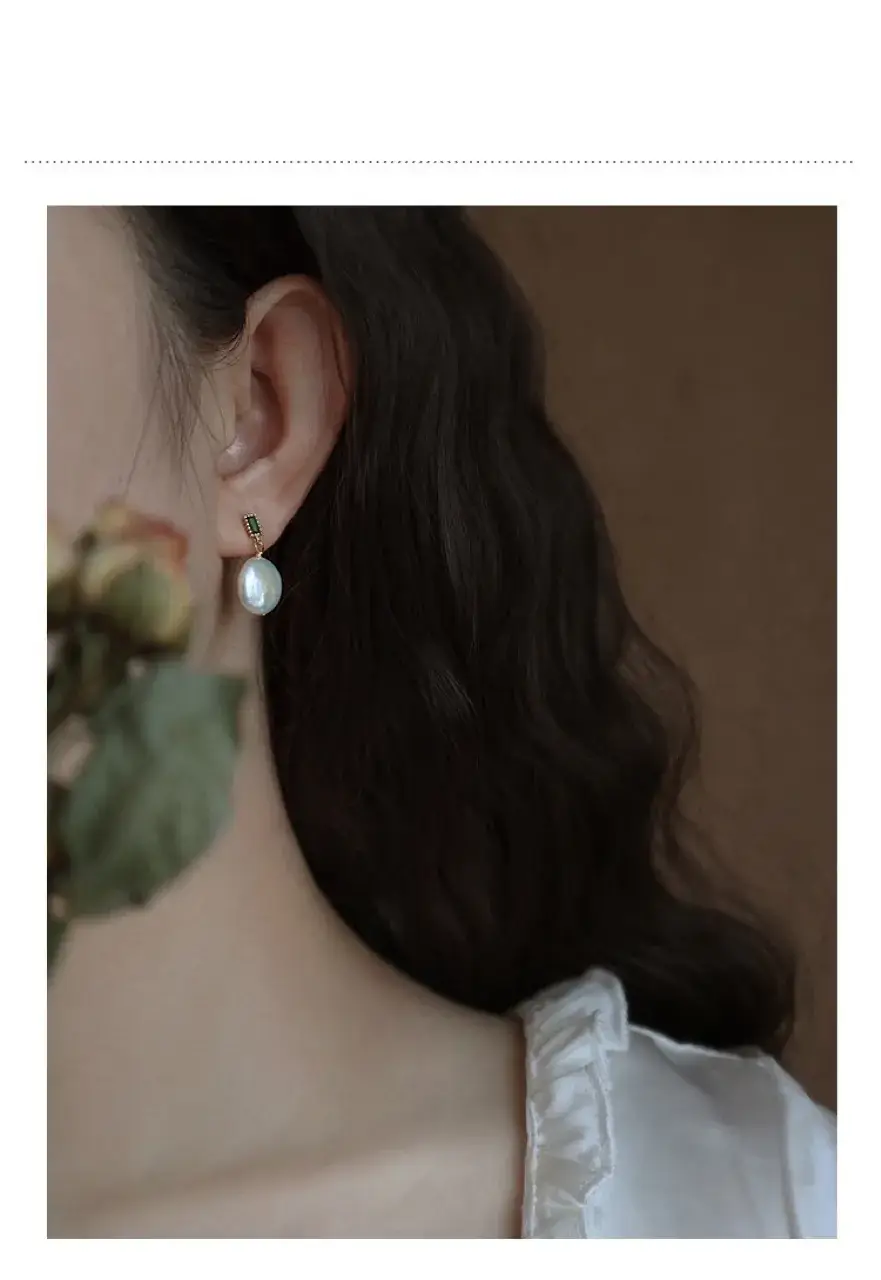 Natural Baroque Pearl Earrings Women's Gold Plated — feature 9