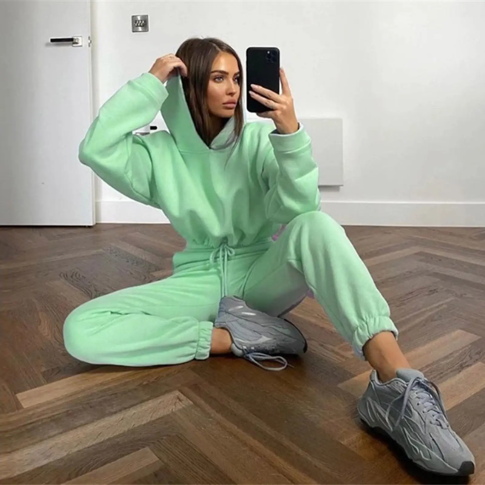 Women's Long Sleeve Hoodie Set Mint Green Two Piece — feature 3