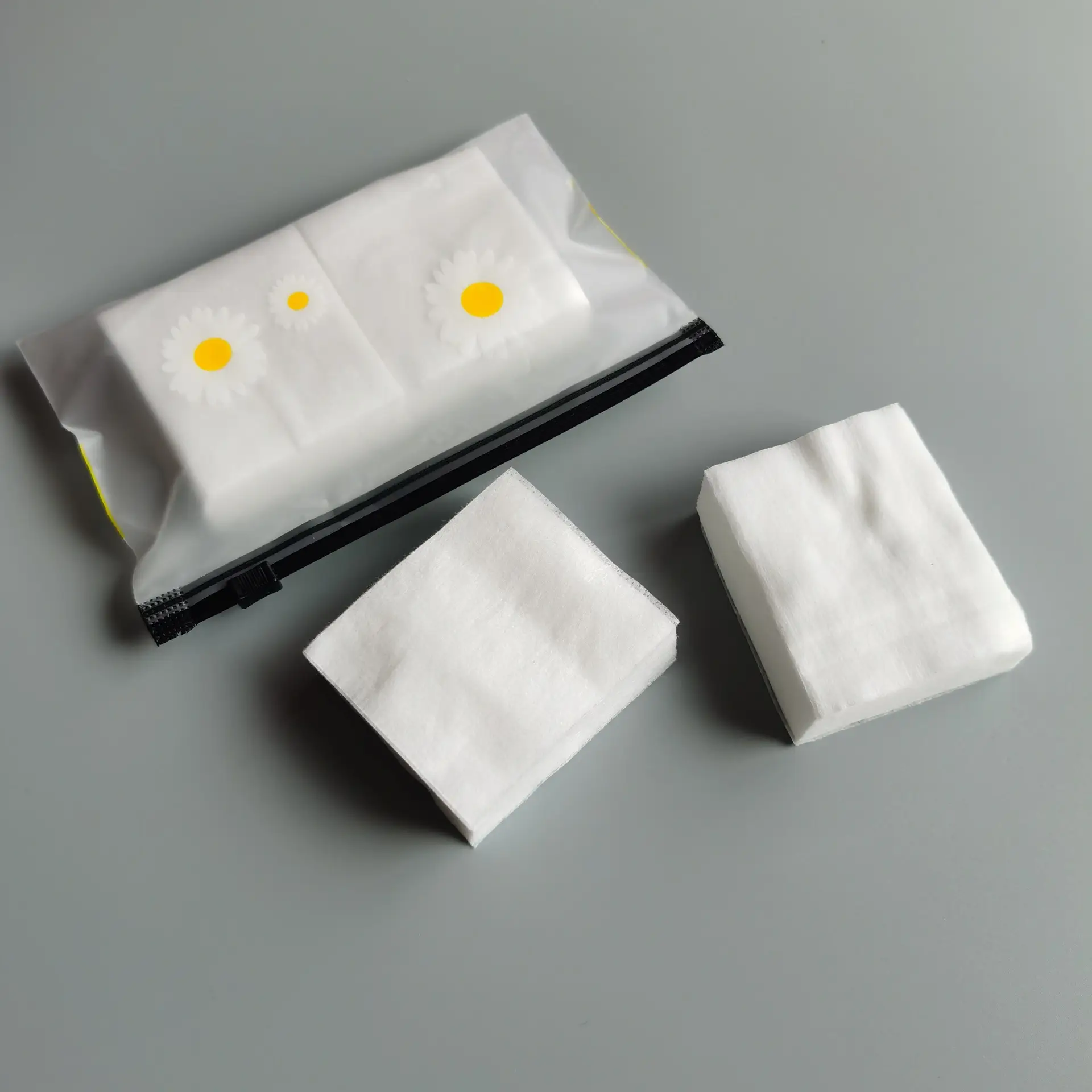 Removable Makeup Cotton 100pcs Zipper Bag - Image 4