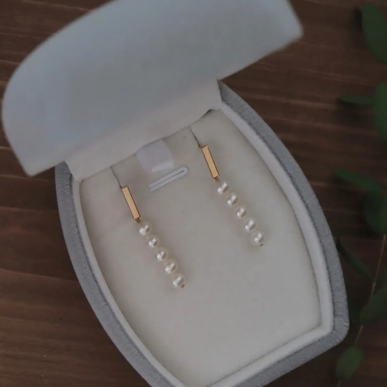 Minimalist Pearl Earrings Gold Plated 925 Silver — feature 7