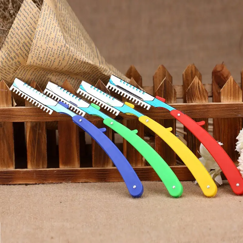 Stainless Steel Eyebrow Trimming Knife with Portable Scissors - Image 3
