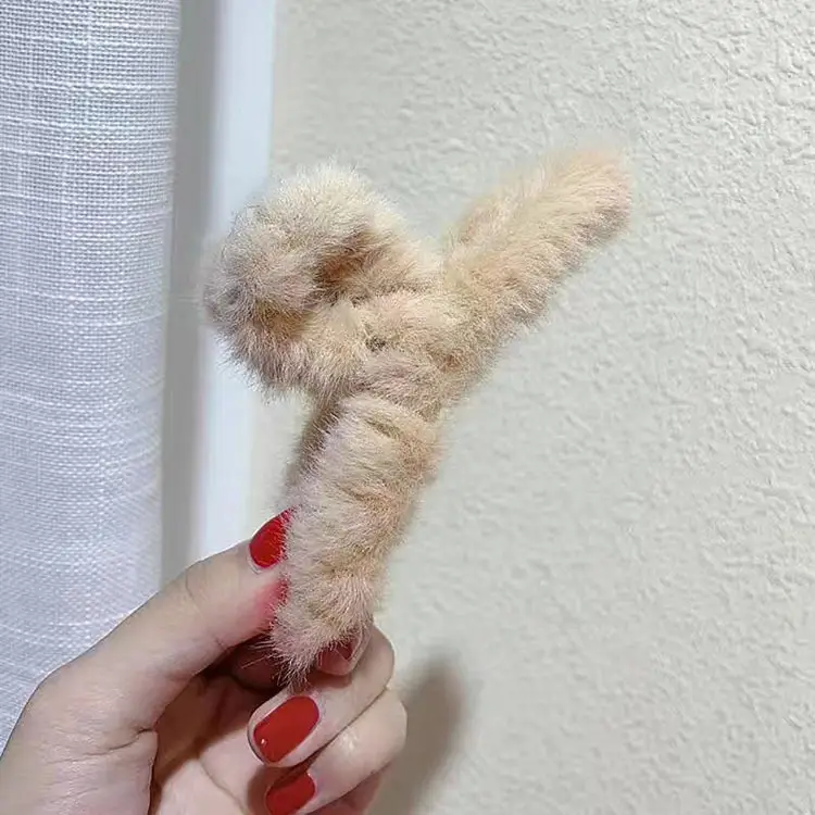 Autumn Winter Plush Hair Clip Rabbit Headpin Korean Girl's Gentle Grab - Image 6