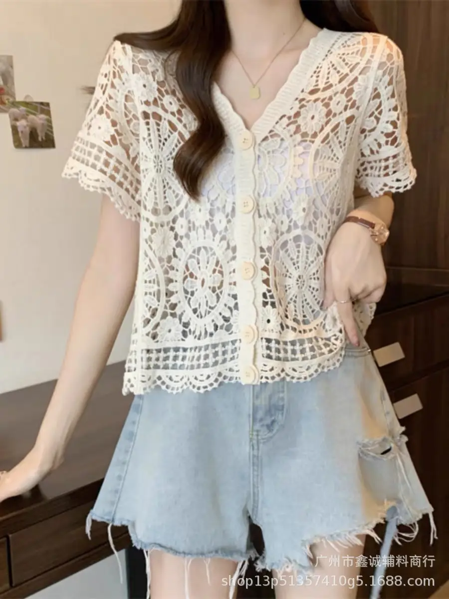 Hollow Knitted Sunscreen Blouse Women Spring Autumn