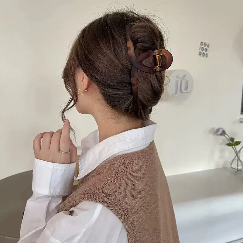 New Morandi Matte Hairpin with Large Grip