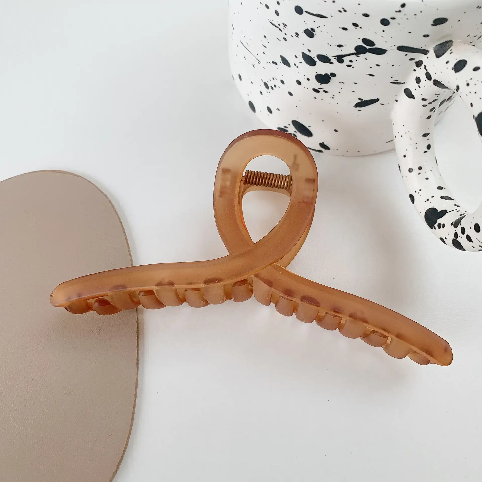 New Morandi Matte Hairpin with Large Grip