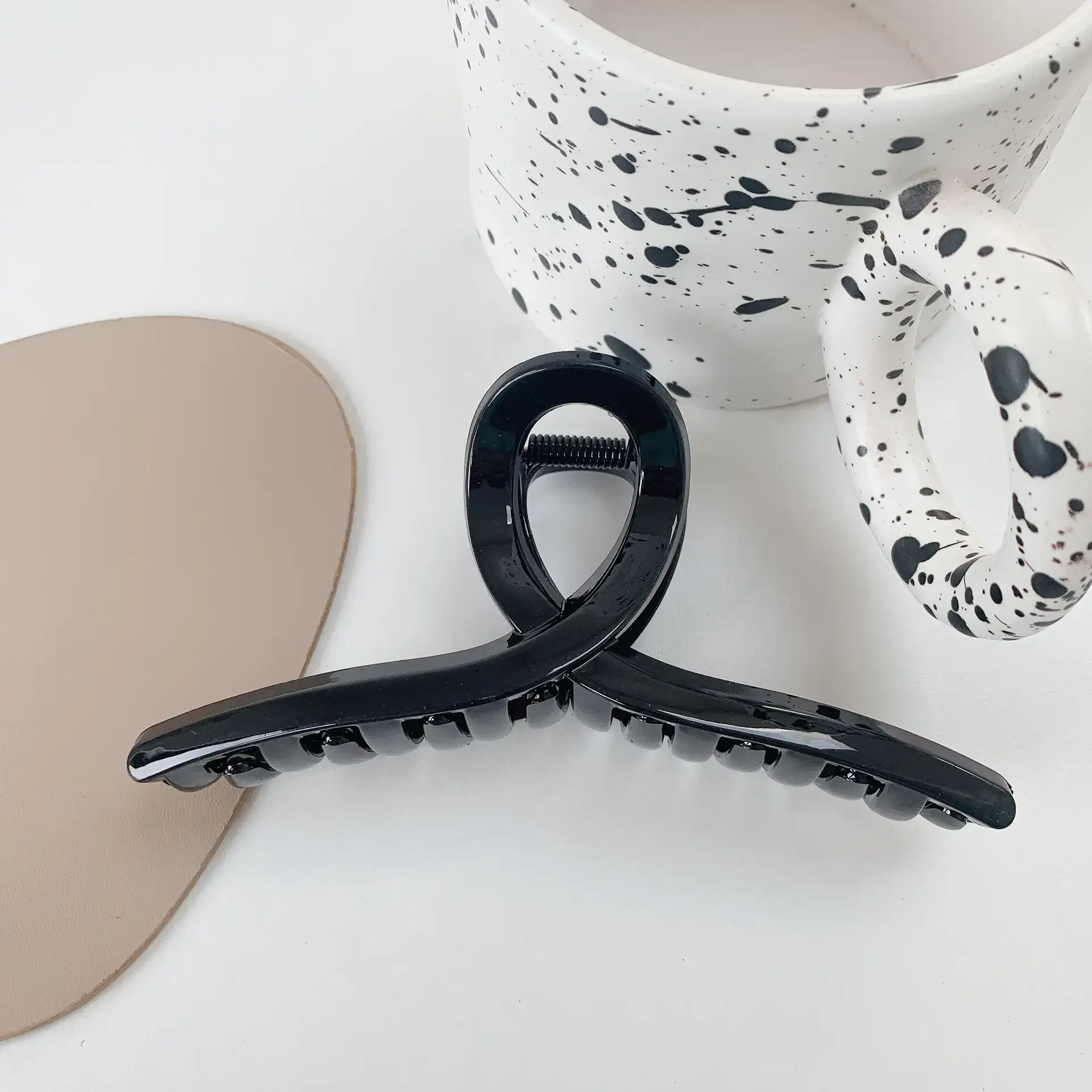 New Morandi Matte Hairpin with Large Grip