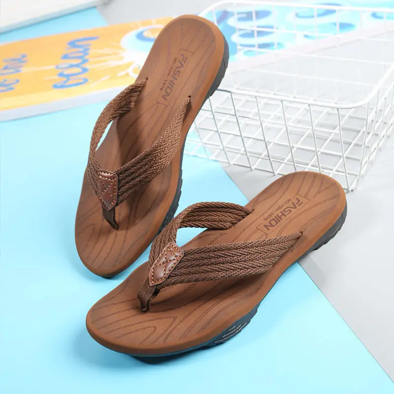2025 Men's Grey Beach Flip-Flops Thick Soled Breathable