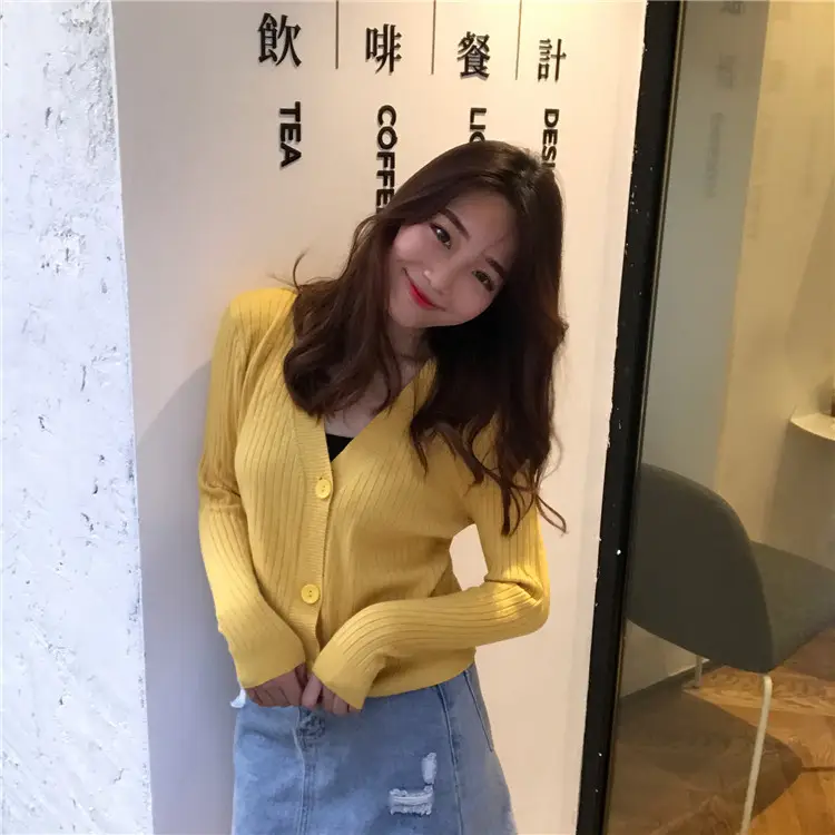 Korean-style V-neck Knitted Cardigan Autumn Wear — feature 10