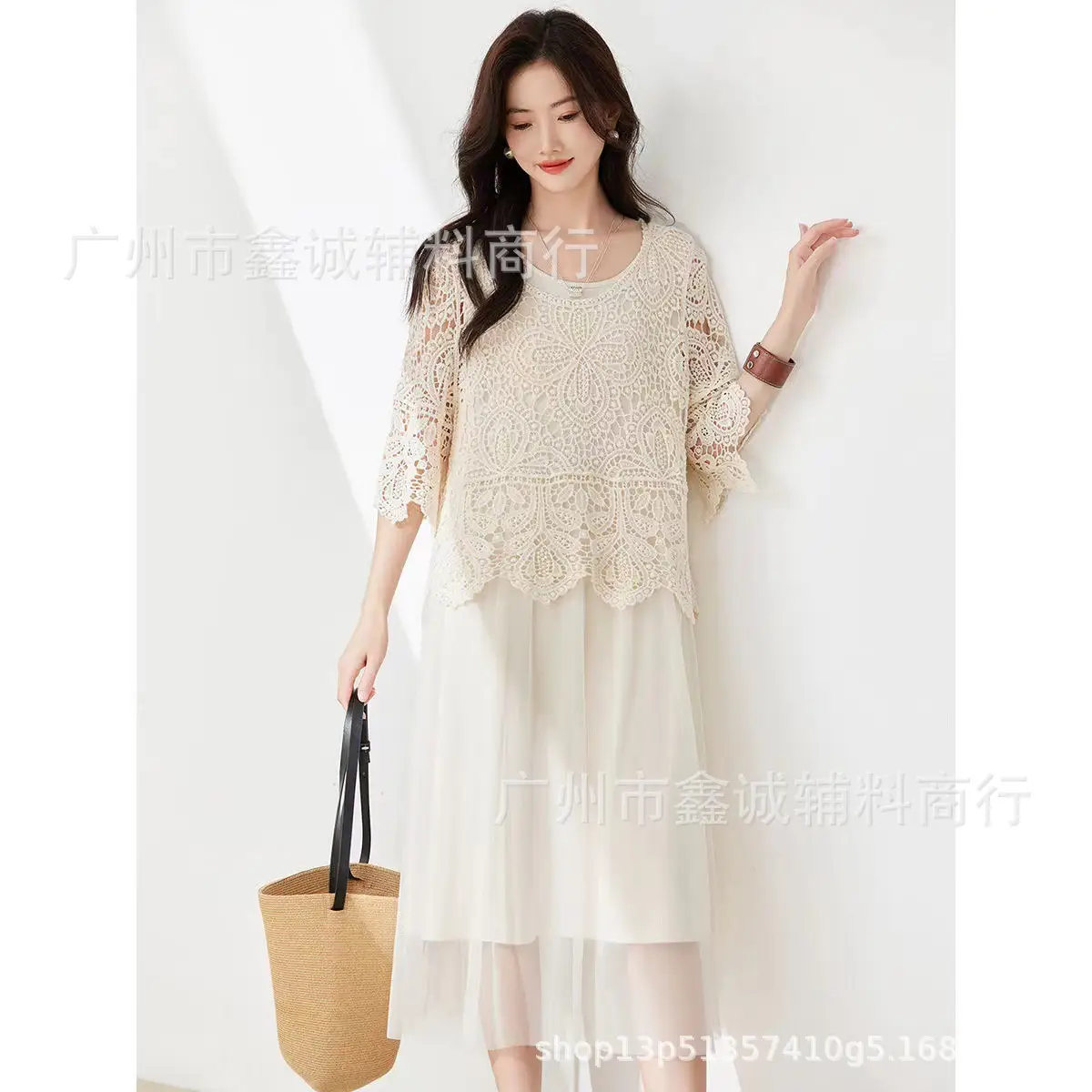 Women's White Lace Cardigan Top with Short Sleeves - Image 9