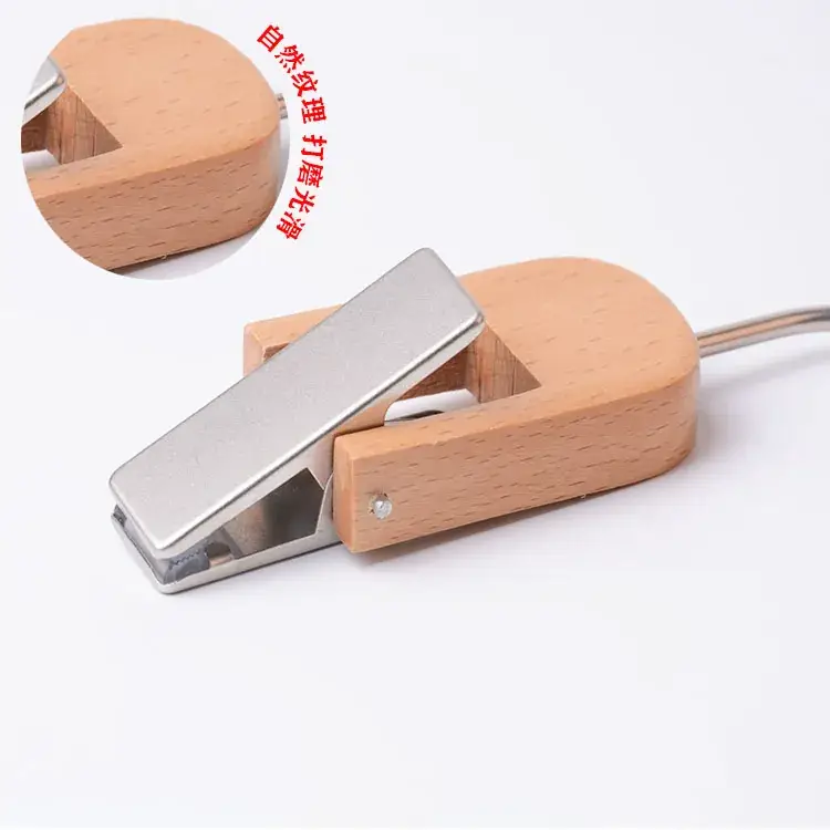 Multi-Use Wooden Socks Hanger Clips - Image 3
