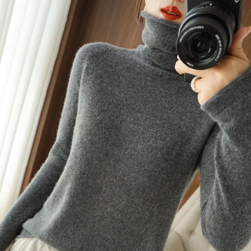 Women's Green Knit Turtleneck Long Sleeve - Image 11