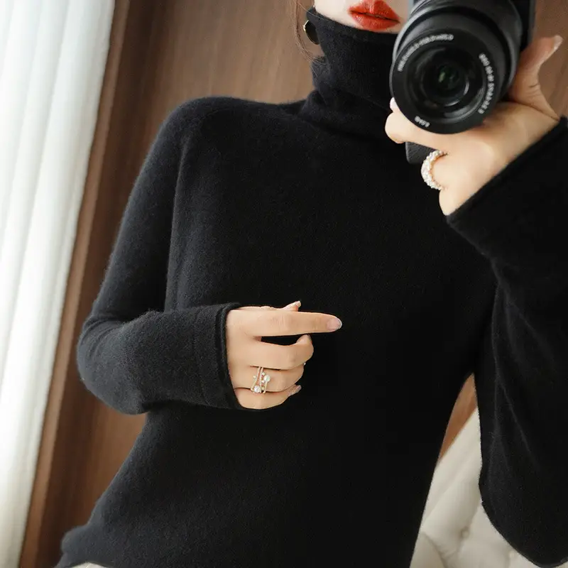 Women's Green Knit Turtleneck Long Sleeve - Image 4