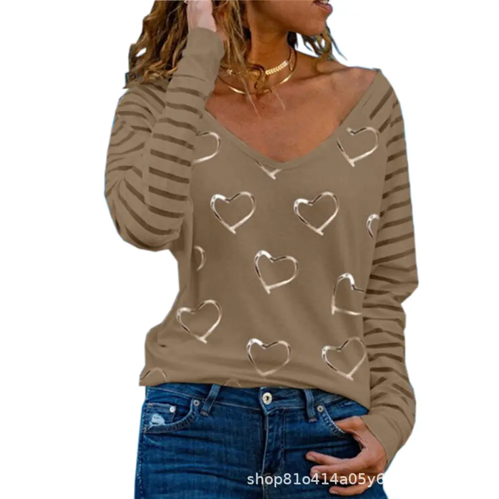 Women's White Heart Print Long Sleeve T-Shirt with Wide Collar - Image 12