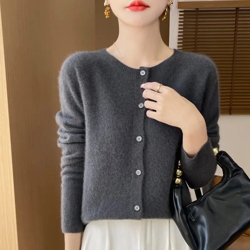 Women's 2022 Knitted Wool Pullover Sweater Round Neck — feature 1