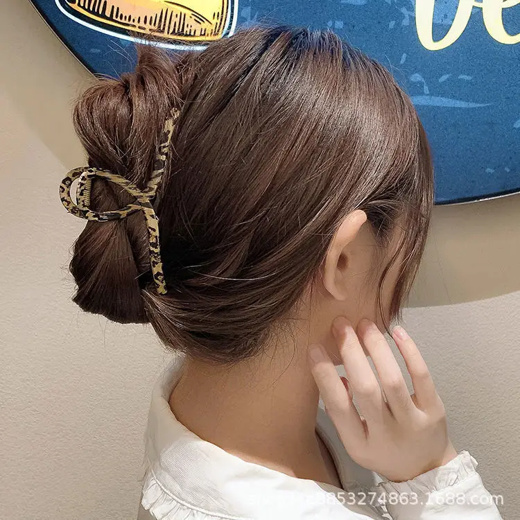 Gold Metal Hair Claw Clip Set of 3 - Image 2
