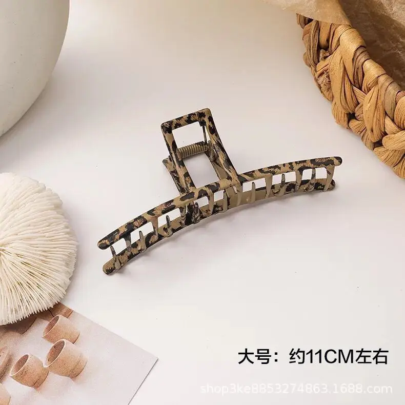 Gold Metal Hair Claw Clip Set of 3 - Image 3