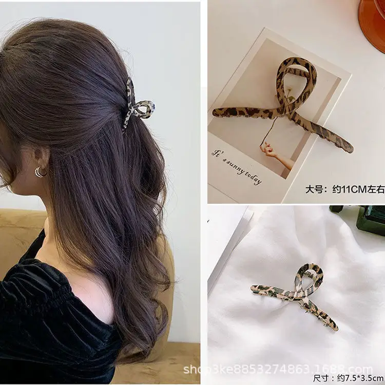 Gold Metal Hair Claw Clip Set of 3 - Image 6