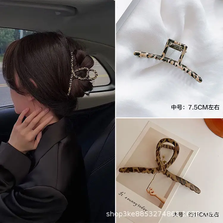Gold Metal Hair Claw Clip Set of 3 - Image 8