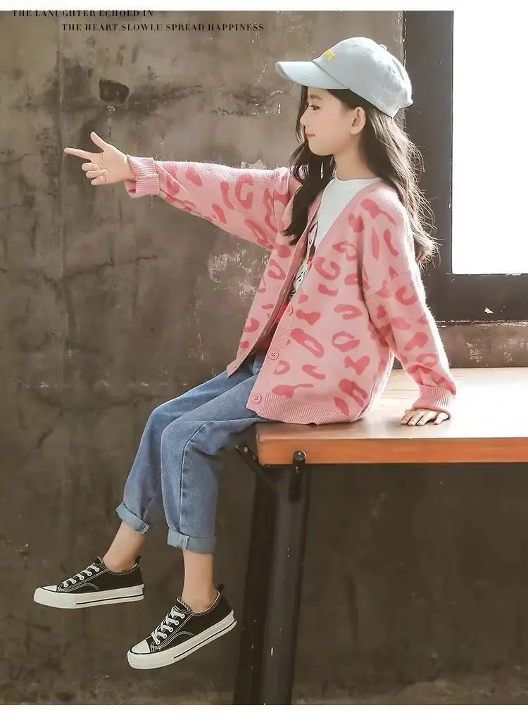 Girls Pink Leopard Print Cardigan Sweater New Medium Large — feature 1