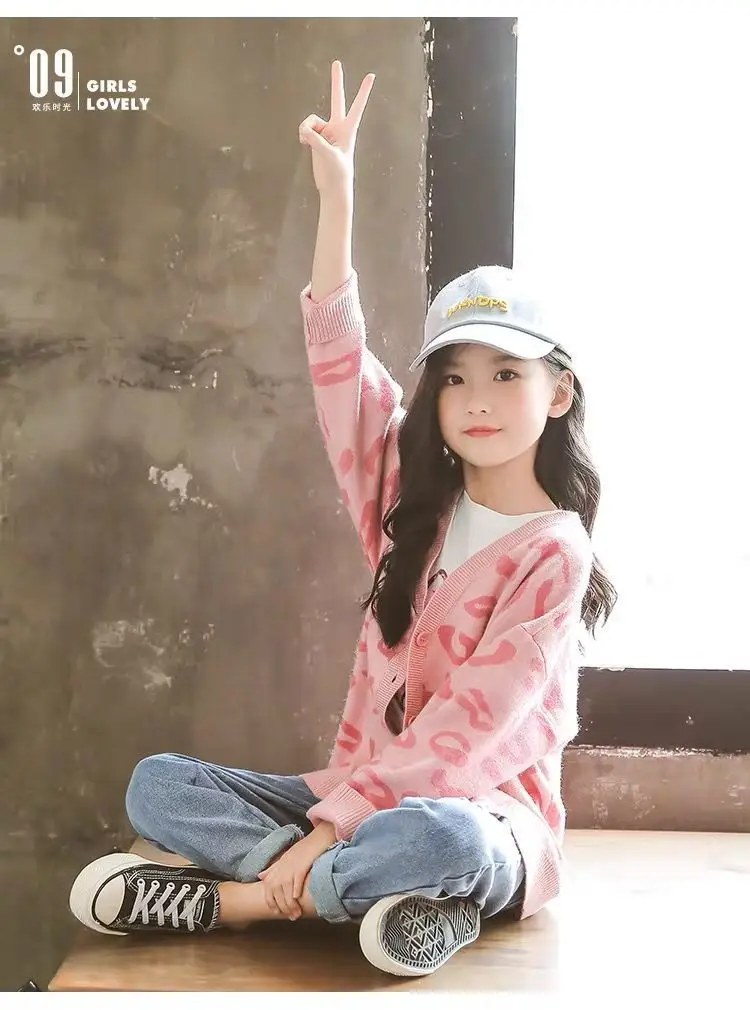Girls Pink Leopard Print Cardigan Sweater New Medium Large — feature 6