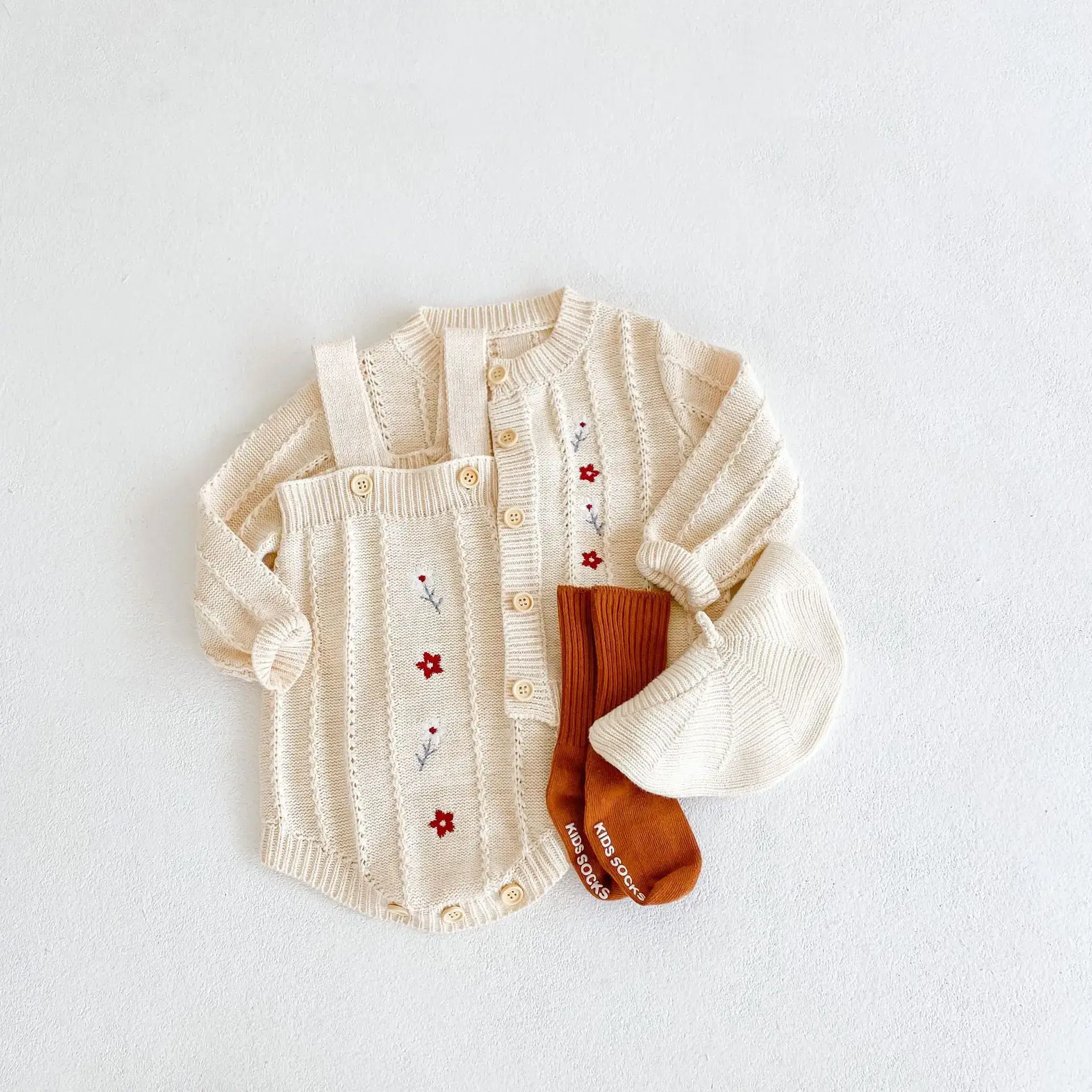 Red Embroidered Baby Suit Two-Piece Knitted Set - Image 8