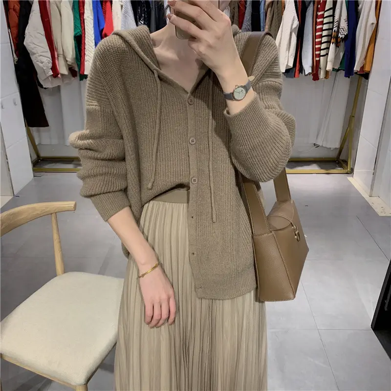 Green Knitted Hooded Cardigan for Women - Image 5