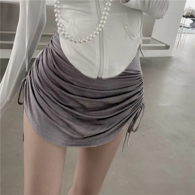 Grey Pleated High Waist Sports Shorts with Drawstring - Image 3