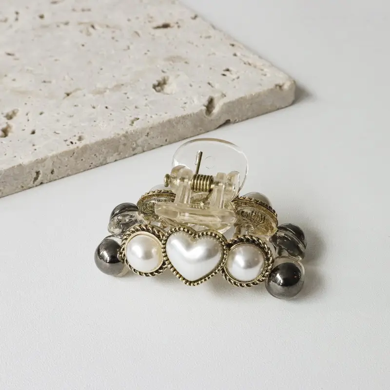 Women's Pearl Heart Clip Hairpin Accessory Set - Image 3
