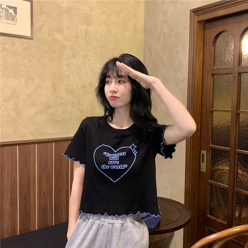 Women Black Heart Print Short Sleeve T-Shirt 2025 — feature 21