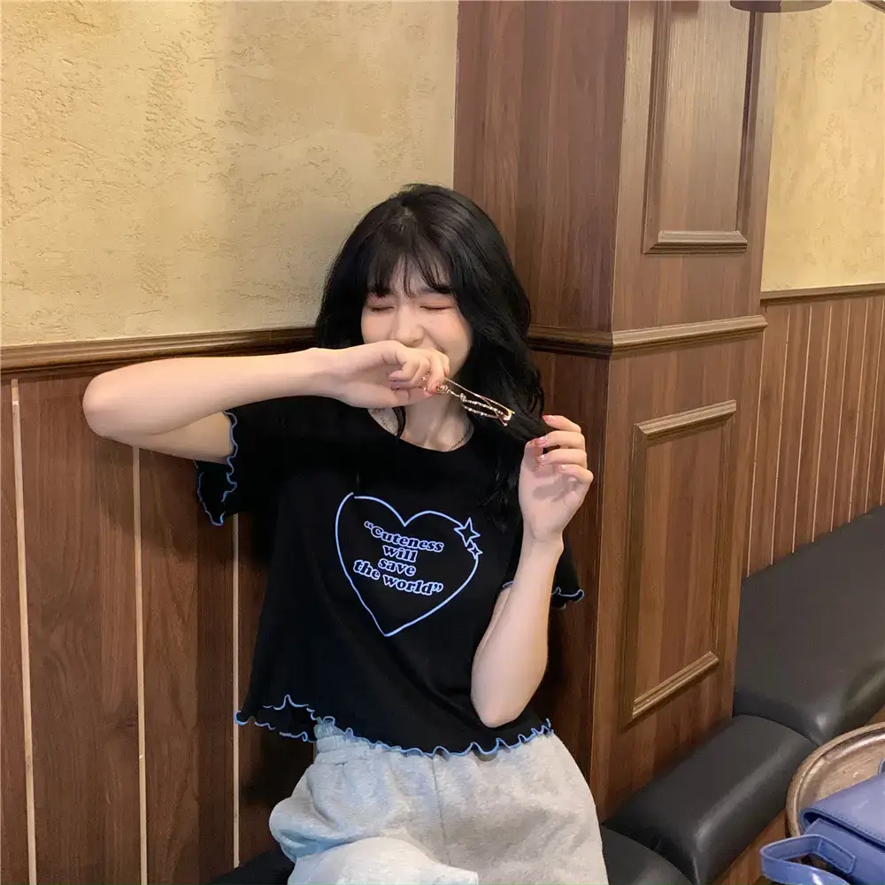 Women Black Heart Print Short Sleeve T-Shirt 2025 — feature 25