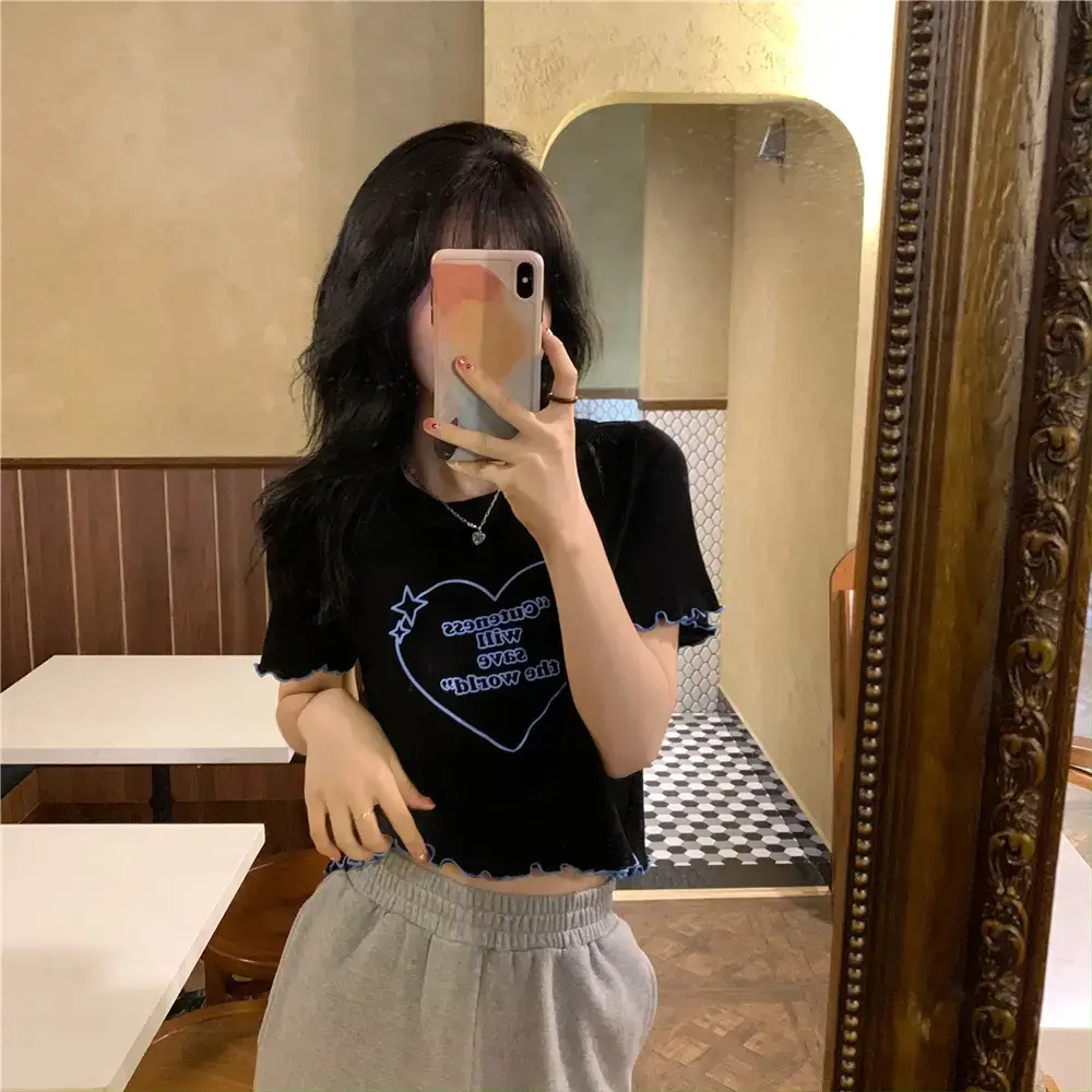 Women Black Heart Print Short Sleeve T-Shirt 2025 — feature 31