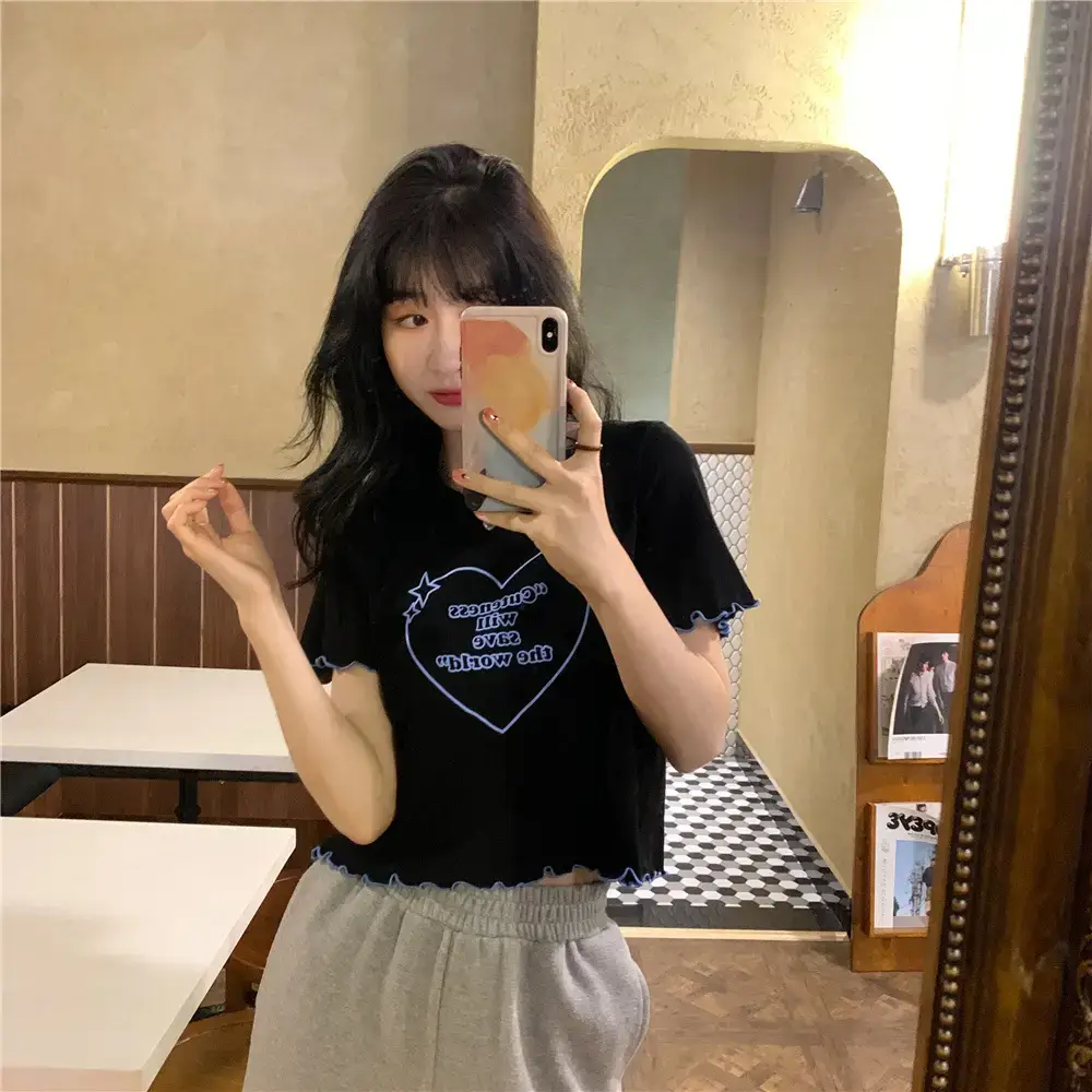 Women Black Heart Print Short Sleeve T-Shirt 2025 — feature 35