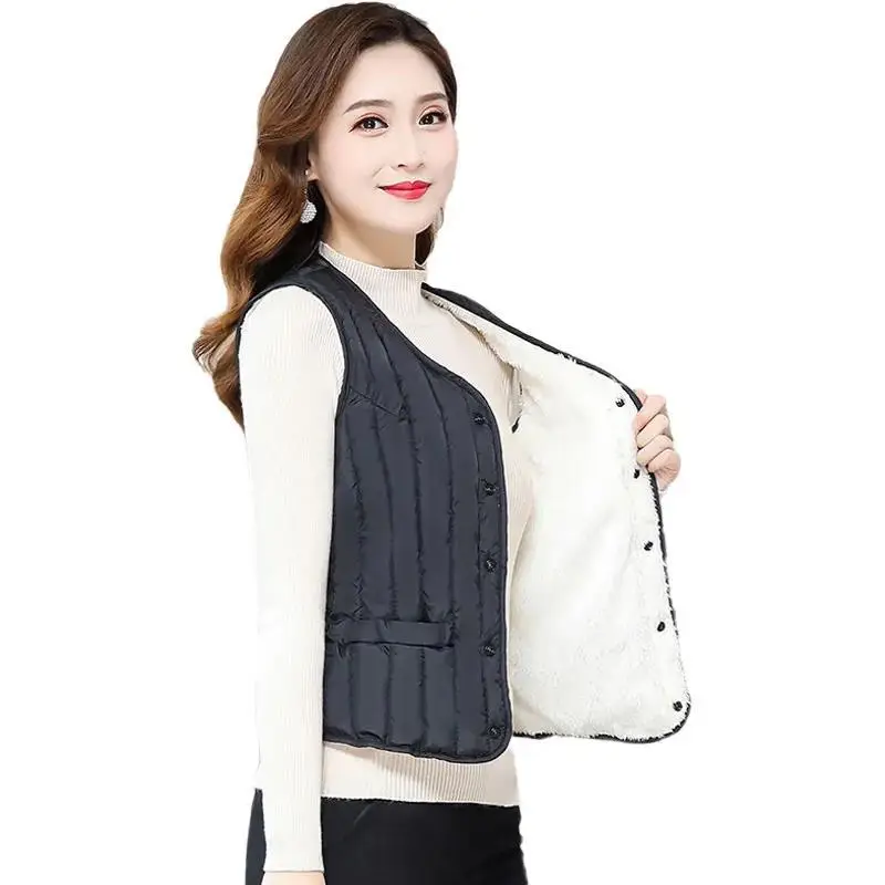 Women's Pink Down Vest for Winter Warmth - Image 4