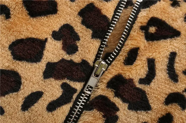 Leopard Print Fleece Hoodie Women Winter Jacket Black White — feature 13