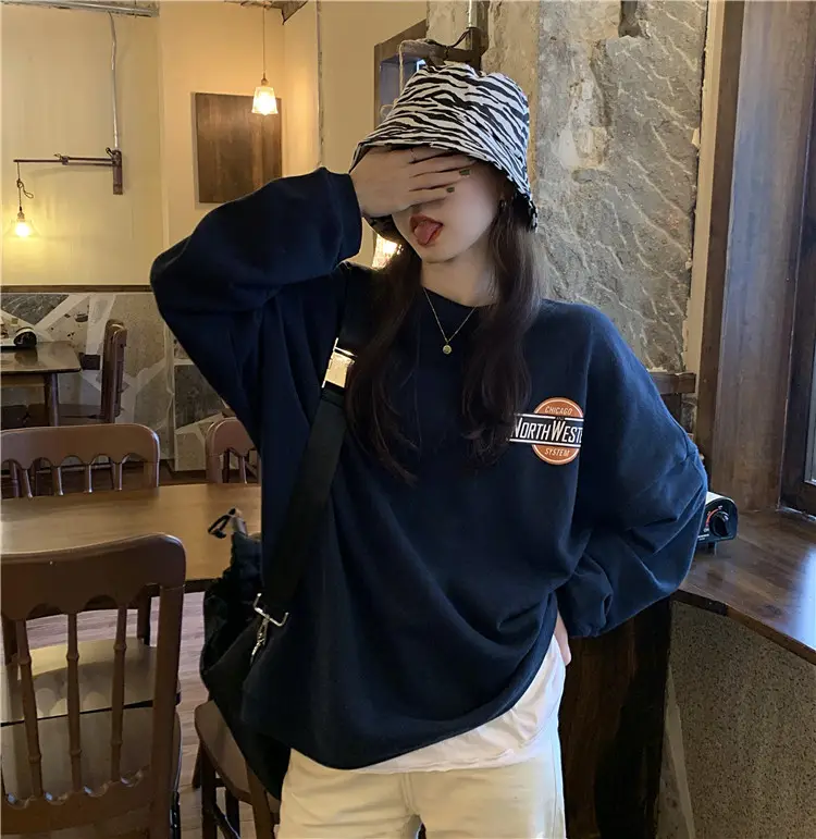 Women Long Sleeve Grey Sweatshirt with Logo 2025 — feature 27
