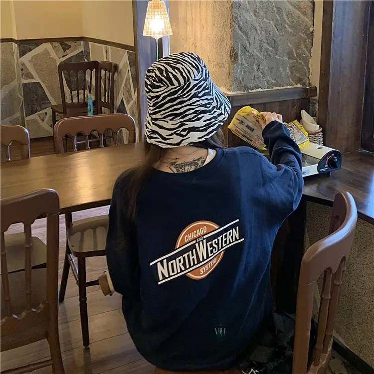 Women Long Sleeve Grey Sweatshirt with Logo 2025 — feature 29
